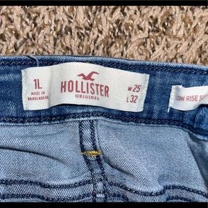Hollister Low rise super skinny jeans